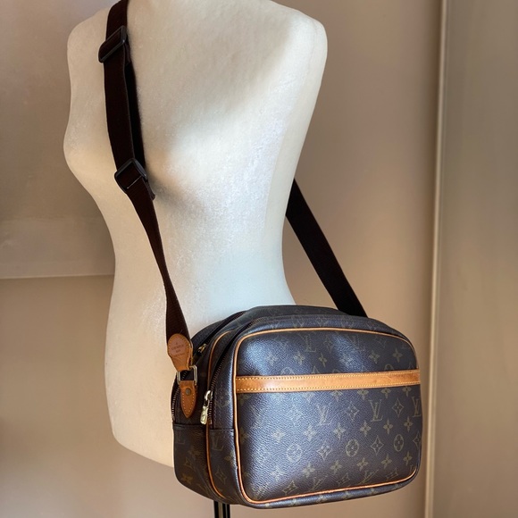 Louis Vuitton Handbags - Louis Vuitton Reporter PM